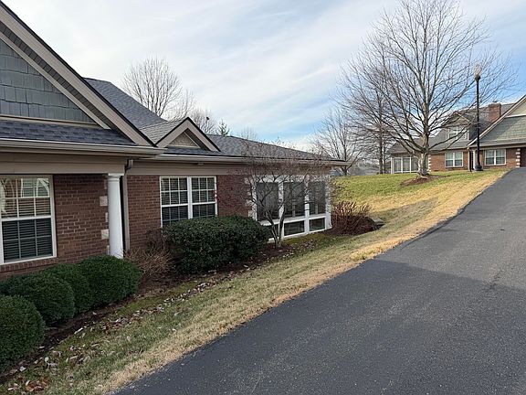 3rd image of 3464 Rabbits Foot Trl