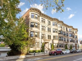 5 Winchester St APT 202, Brookline, MA 02446