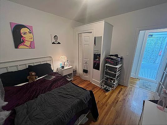 1st image of 215 W 108th St APT 1