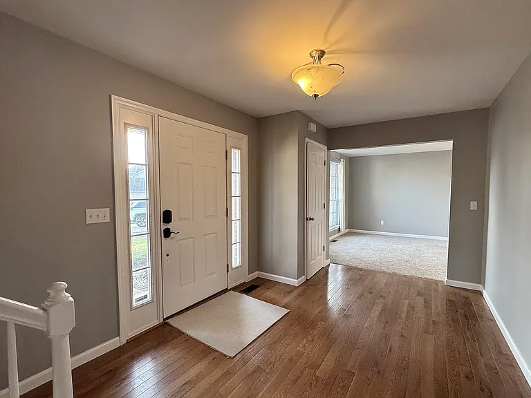 2301 Kingstowne Place Ct — Photo 4