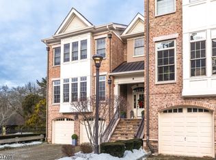 6 Howland Ter, Morris Twp., NJ 07960