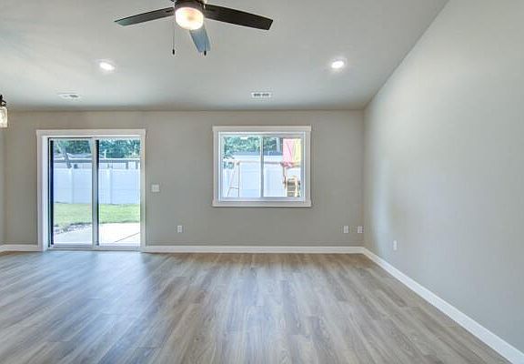 4th image of 6804 Buck Tail Drive