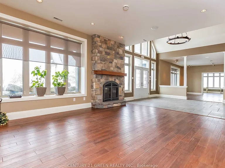 935689 Airport Rd — Photo 19