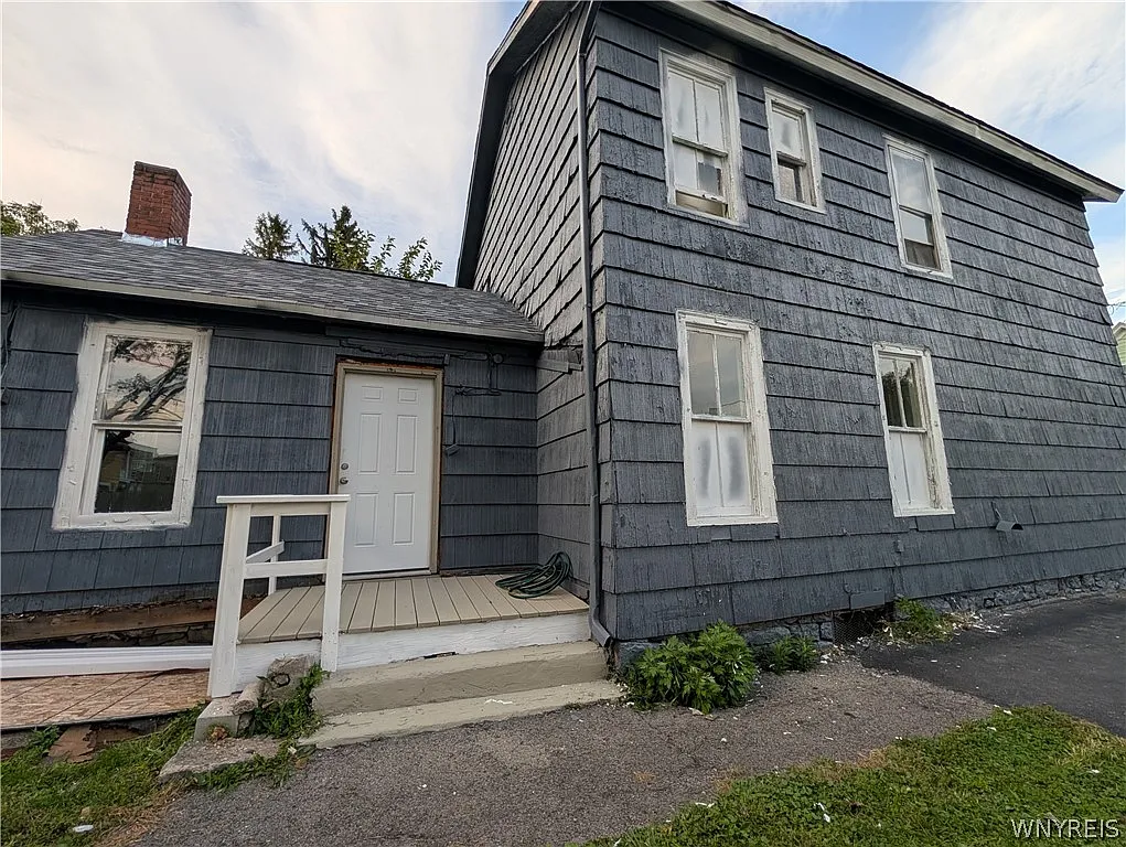 2 bed, 1.0 bath, 798 sqft, $1,150 — Photo 3