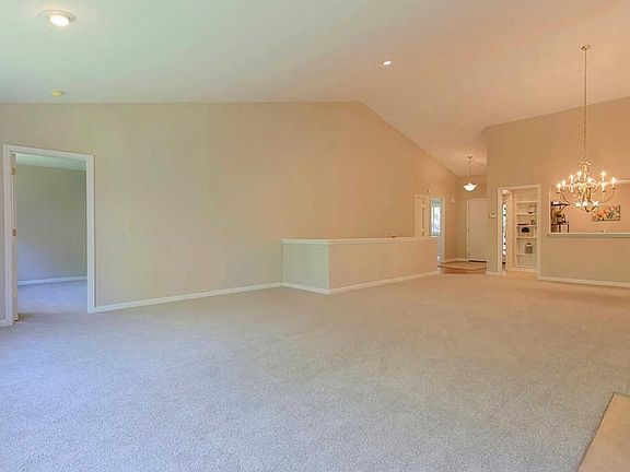 5th image of 323 Miami Lakes Dr