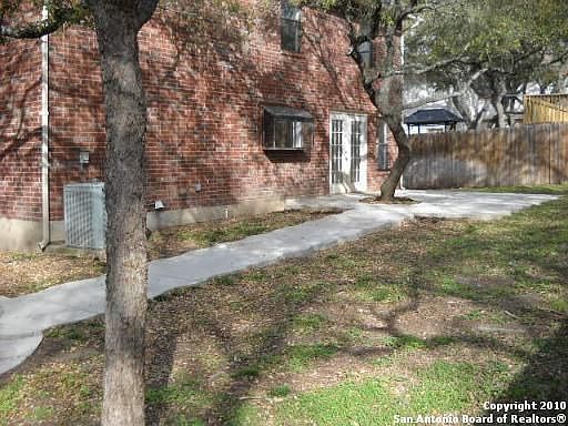 3rd image of 7106 Malvern Dr