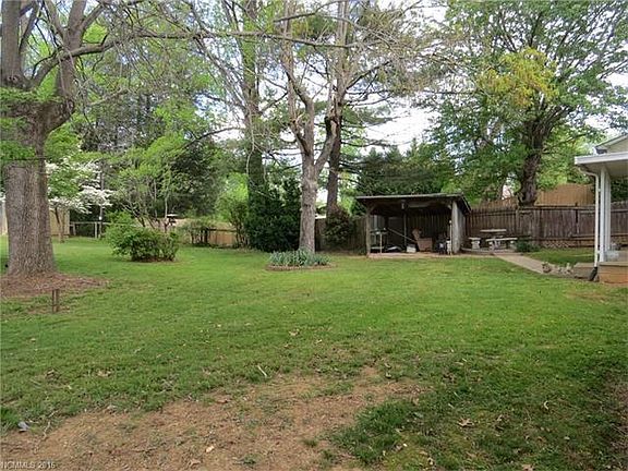 4th image of 259 Fairview Ave