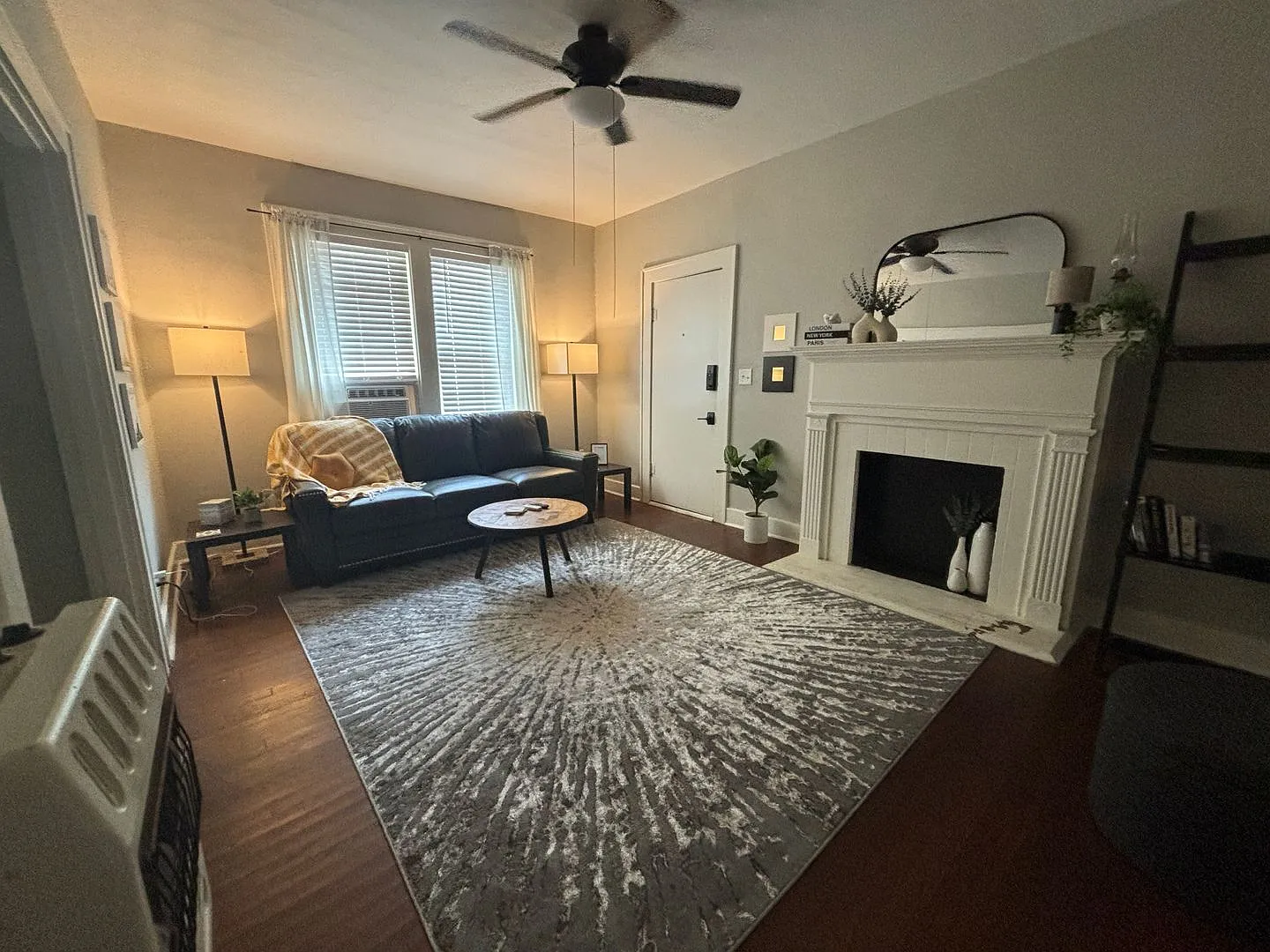 312 South Valentine Street — Photo 2