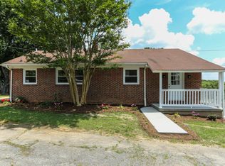 1613 Richland Hills Dr, Salem, VA 24153