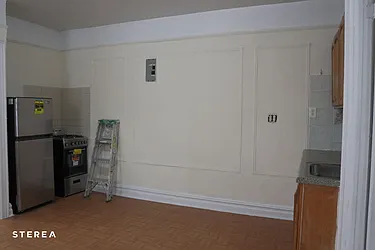 Rented by Sterea Agency