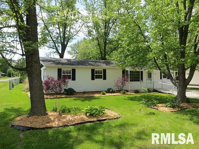113 Hillman St photo 1