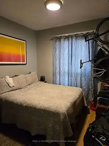 132 De Grassi St #1A photo 1