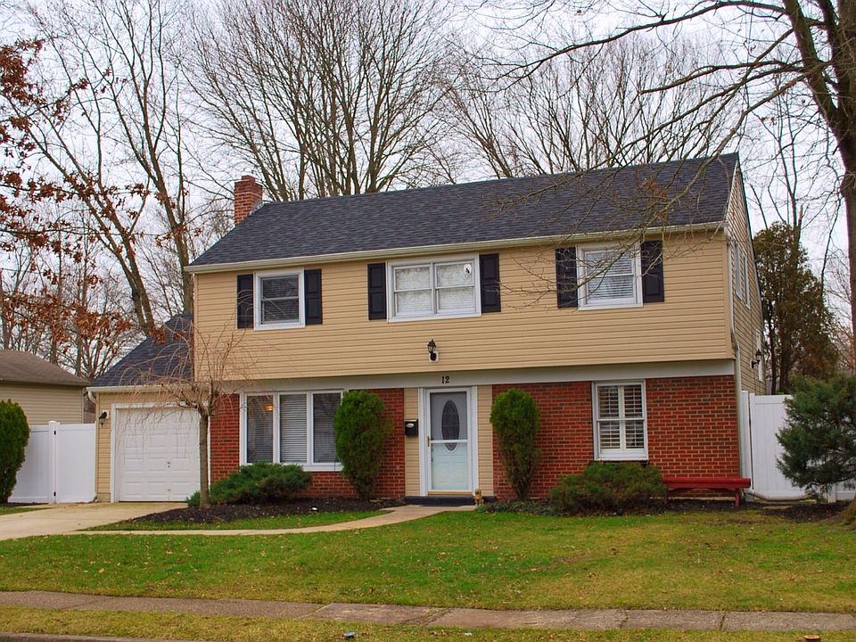 For Sale: 12 Sussex Road, Evesham, NJ 08053