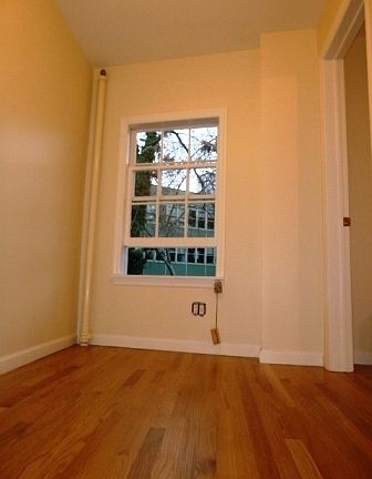 4th image of 5 Patchin Pl APT 3F