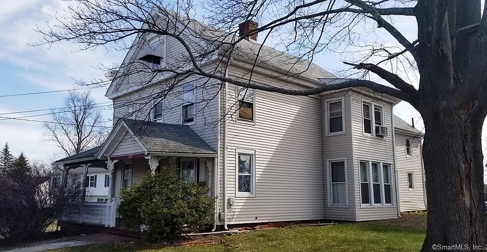 1st image of 1652 Main St