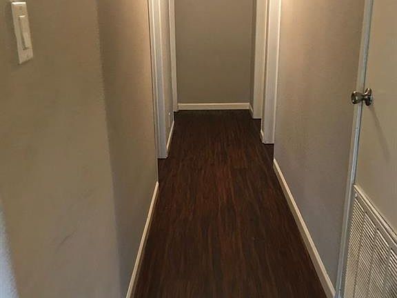 4th image of 11943 Greensbrook Forest Dr