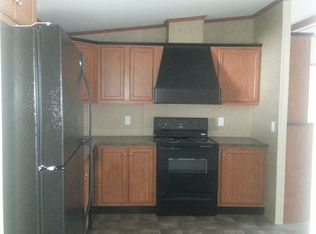 817 W Harbour Dr, Chester, VA 23836