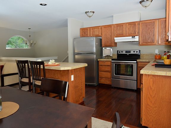4th image of 20720 NE Inglewood Hill Rd