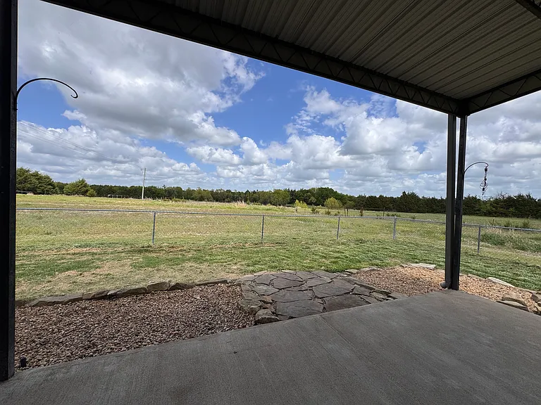 4218 County Road 1132 — Photo 4