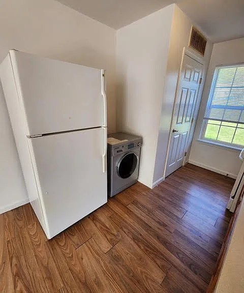 21403 Great Mills Rd #101 — Photo 4