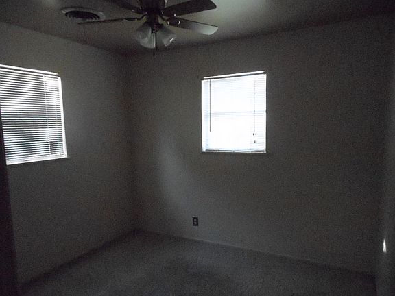 4th image of 3850 Janice Ln