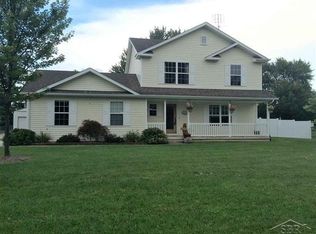 3222 Haberland Dr, Bay City, MI 48706