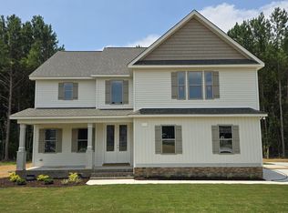 150 Freedom Ridge Dr, Smithfield, NC 27577