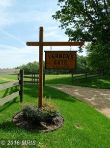 Longshot Ln, Rochelle, VA, 22738