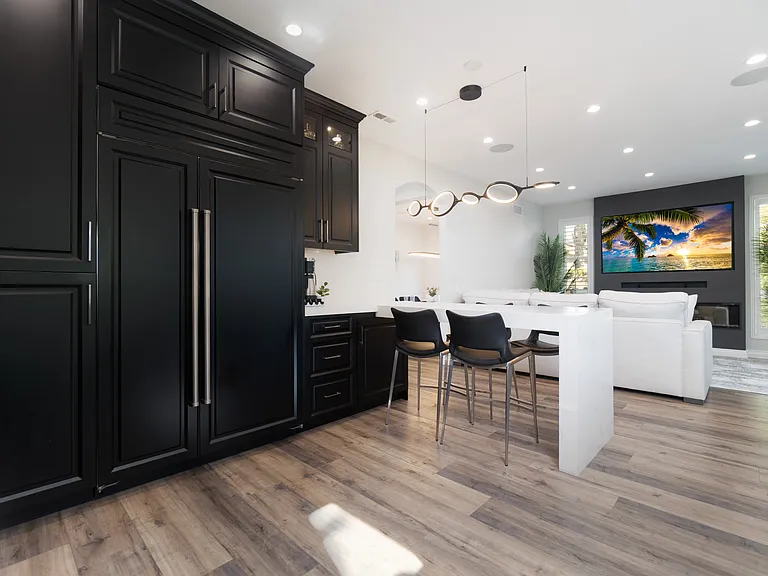 28311 Nicholas Cir — Photo 10