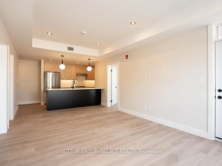 15 James St #305 — Photo 6