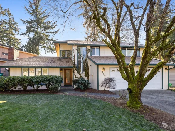 319 SW 328th St, Federal Way, WA 98023