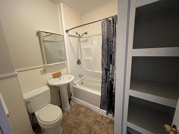 5th image of 317 Ontario St