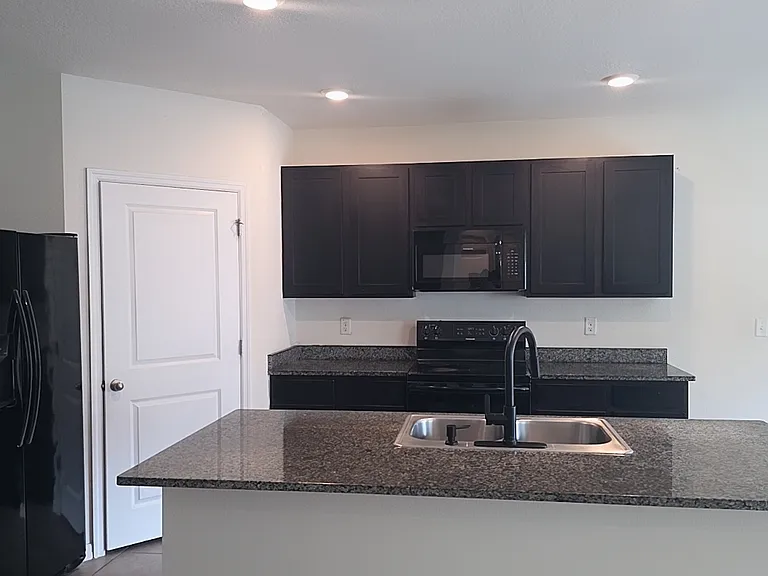 9933 Warm Stone St — Photo 9