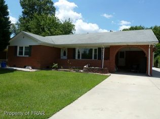 5623 Dodge Dr, Fayetteville, NC 28303