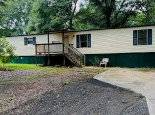 215 Highland Dr, Locust Grove, GA 30248