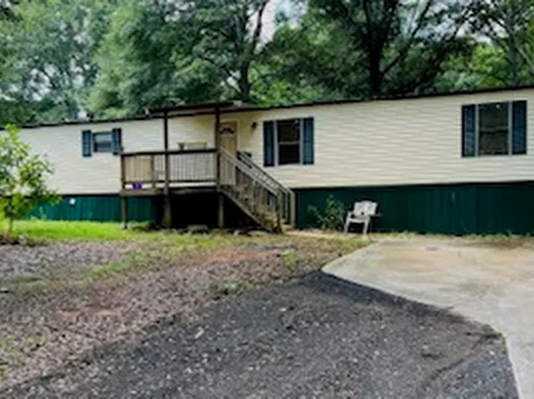 215 Highland Dr, Locust Grove, GA 30248