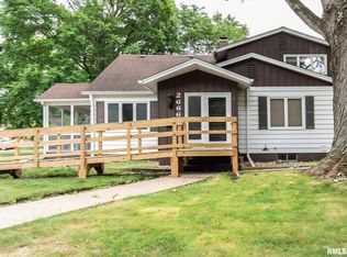 2666 12th St, Moline, IL 61265