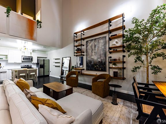 5th image of 1510 32nd St APT 2