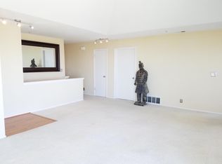 551 Pointe Pacific APT 4, Daly City, CA 94014
