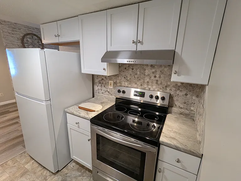 110 Weber Rd — Photo 9