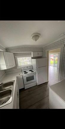 5th image of 3631 NW 9th St #3631