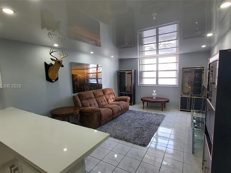 1849 S Ocean Dr #505 — Photo 7