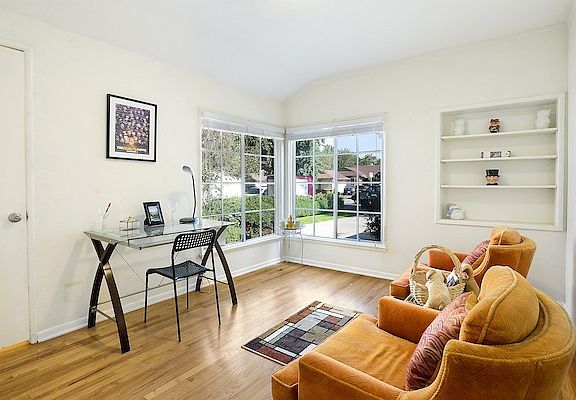 Front Bedroom (3rd BR)