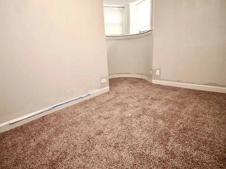 2801 W Logan Blvd #G — Photo 13