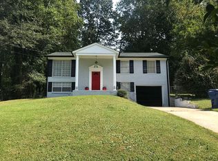 1144 Woodleigh Rd SW, Marietta, GA 30008