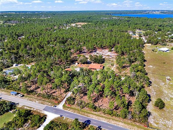 4th image of 2600 Lake Josephine Dr