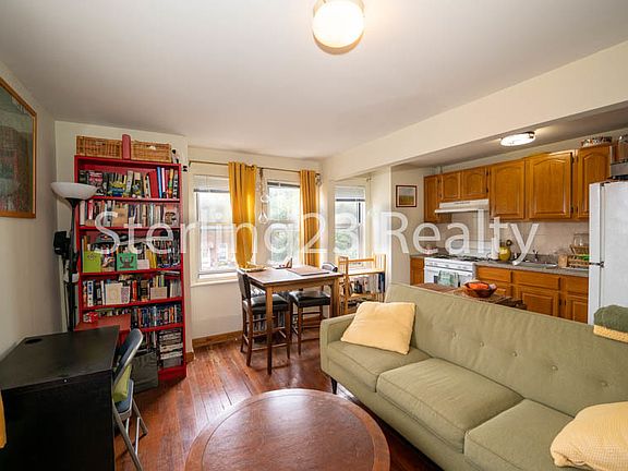 2nd image of 21-12 29th St #3F