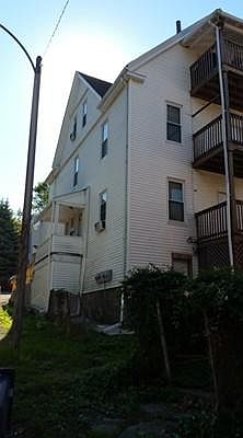 Building Photo 4