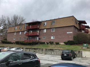 15 Wildwood St APT 1, Dracut, MA 01826