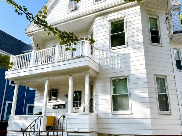 29 Fairmount Ave #B, Somerville, MA 02144